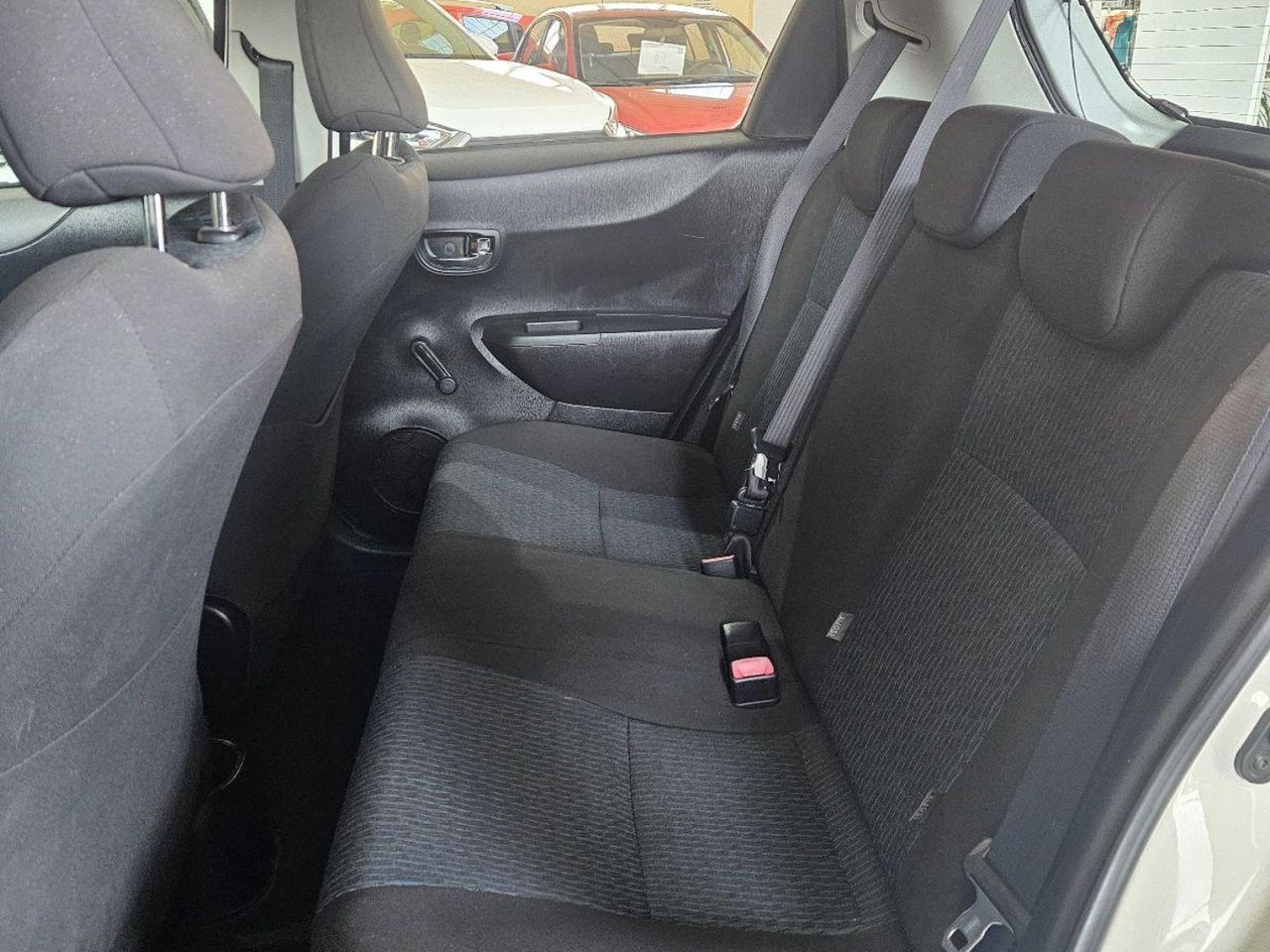 Toyota Yaris - 9