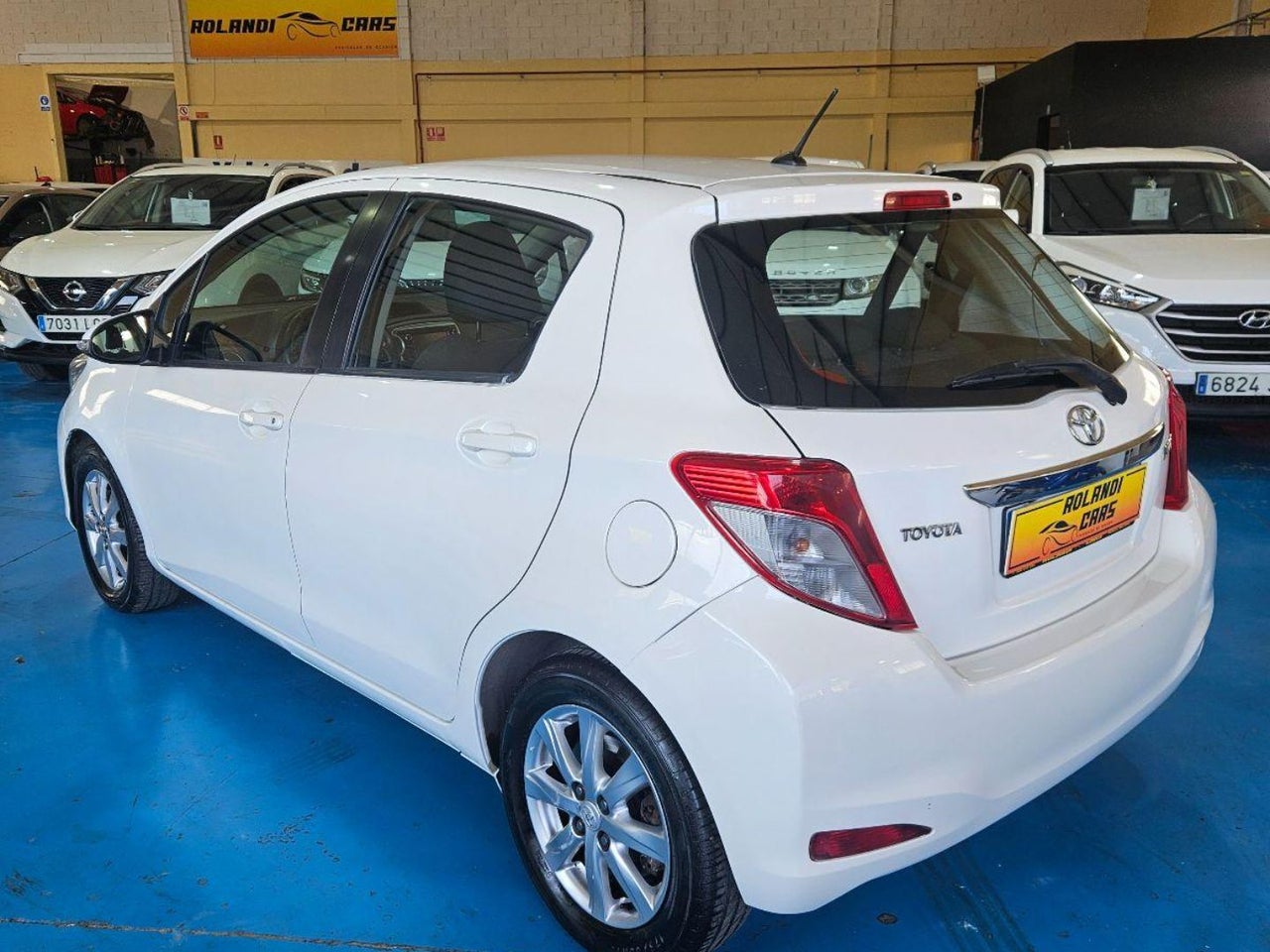 Toyota Yaris - 5