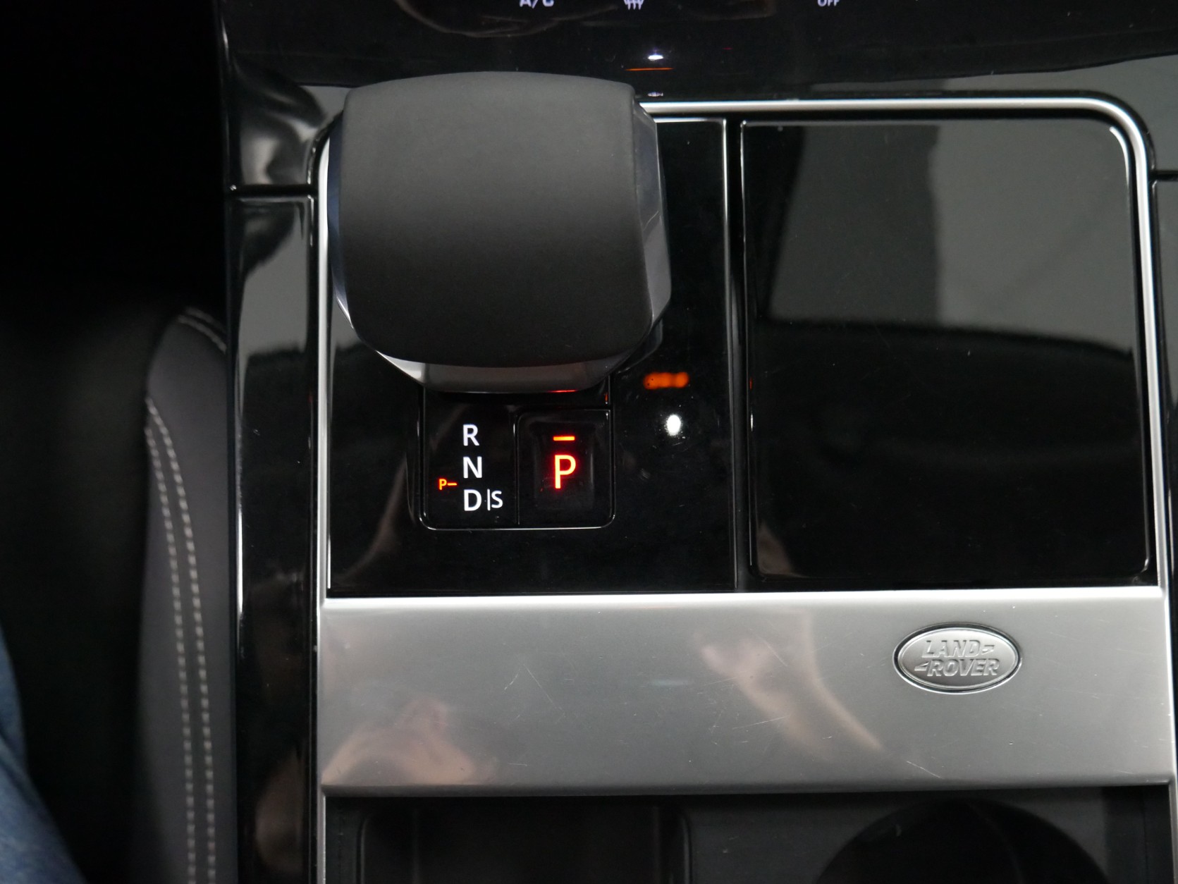 landrover range rover velar