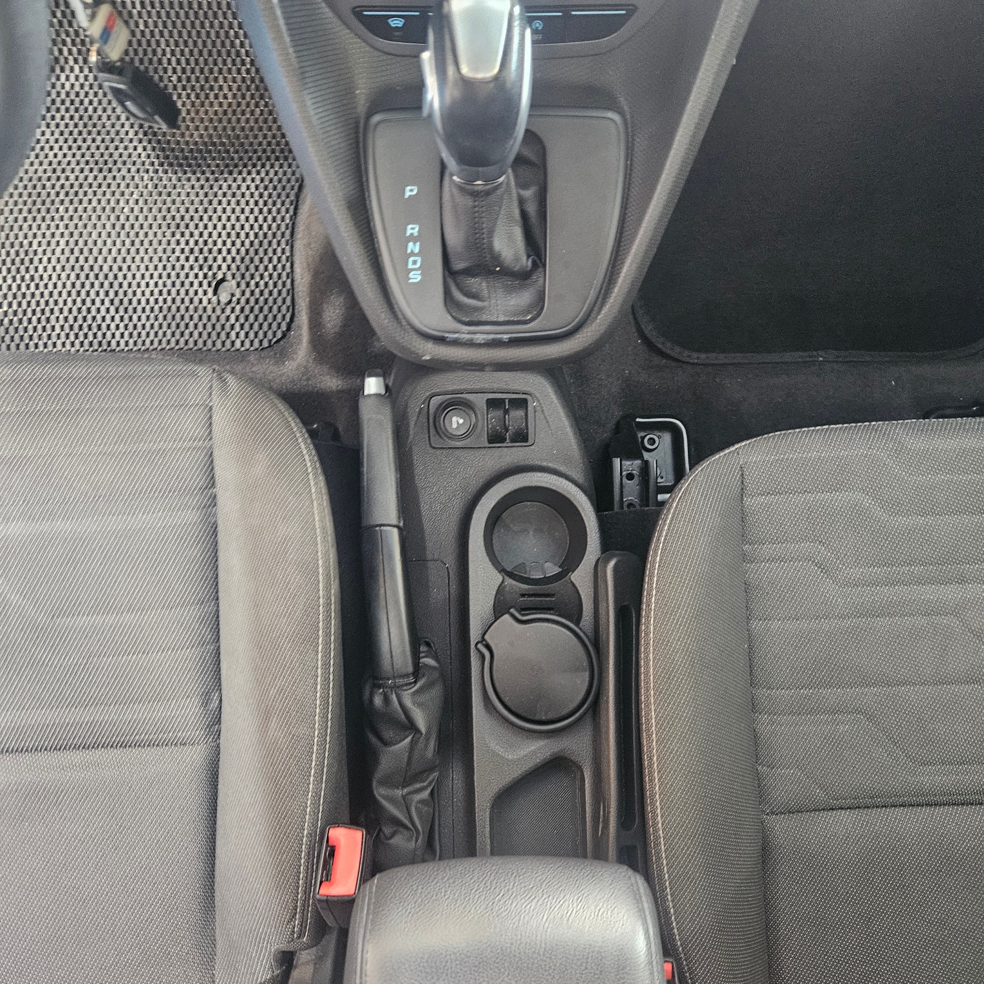 Ford Tourneo Connect - 14