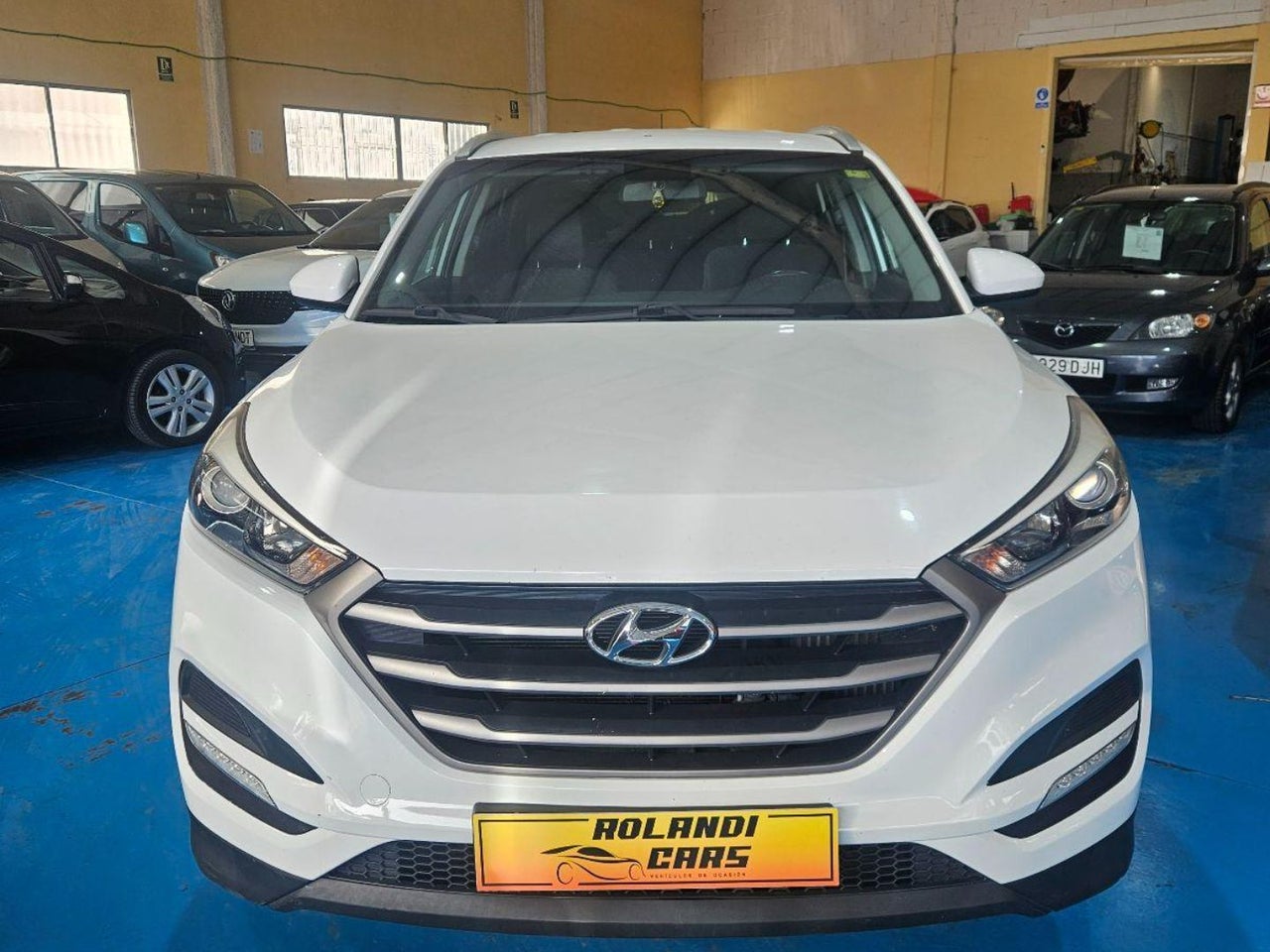 Hyundai TUCSON - 2