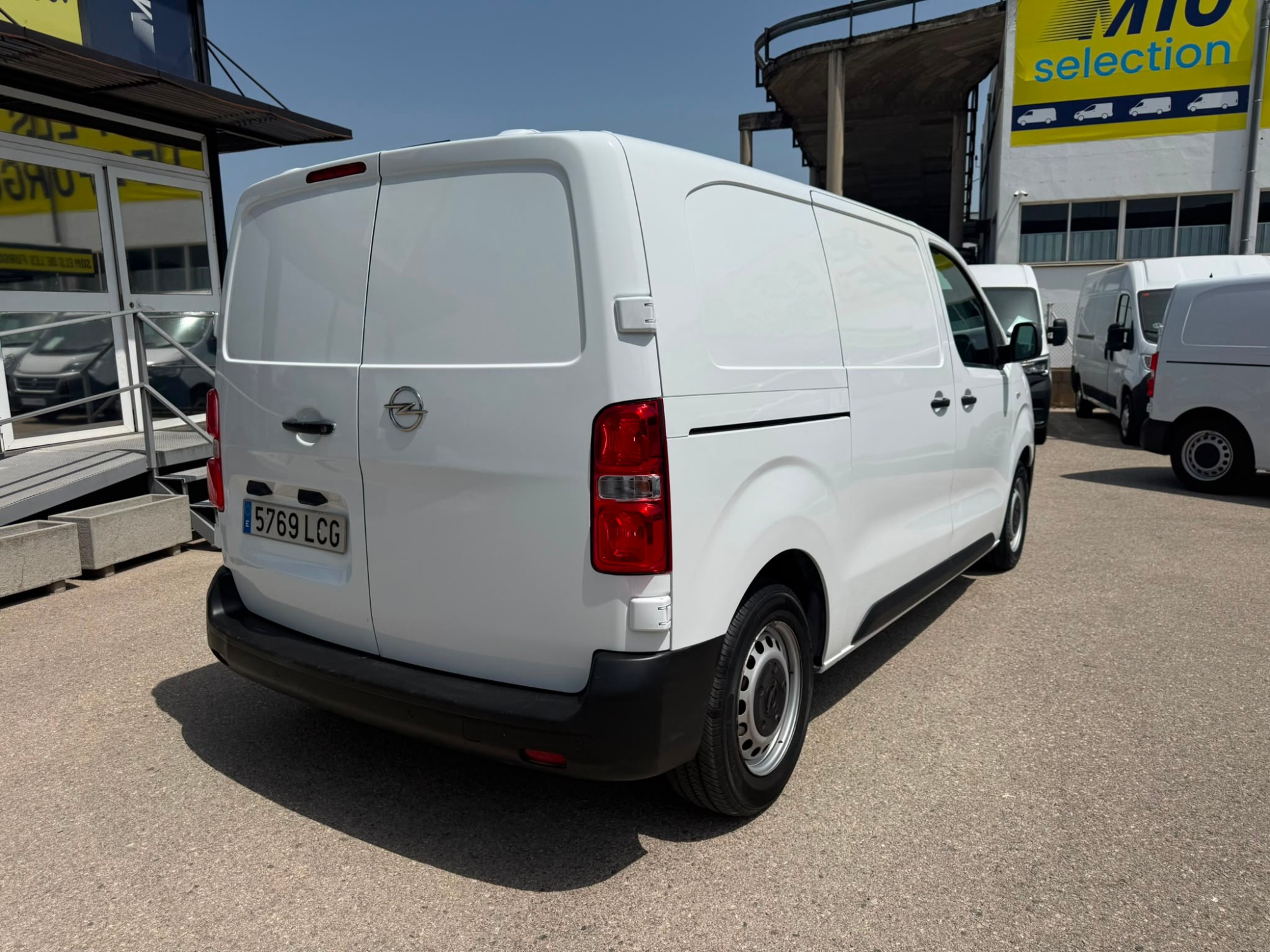 Imatge del vehicle 4