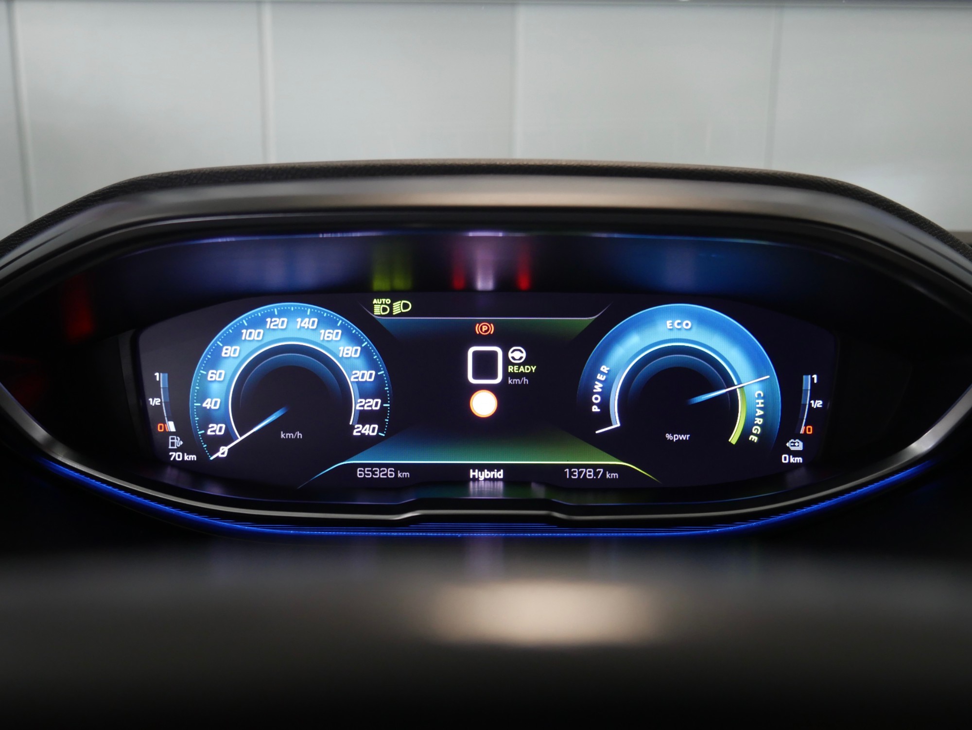 peugeot 3008 hybrid