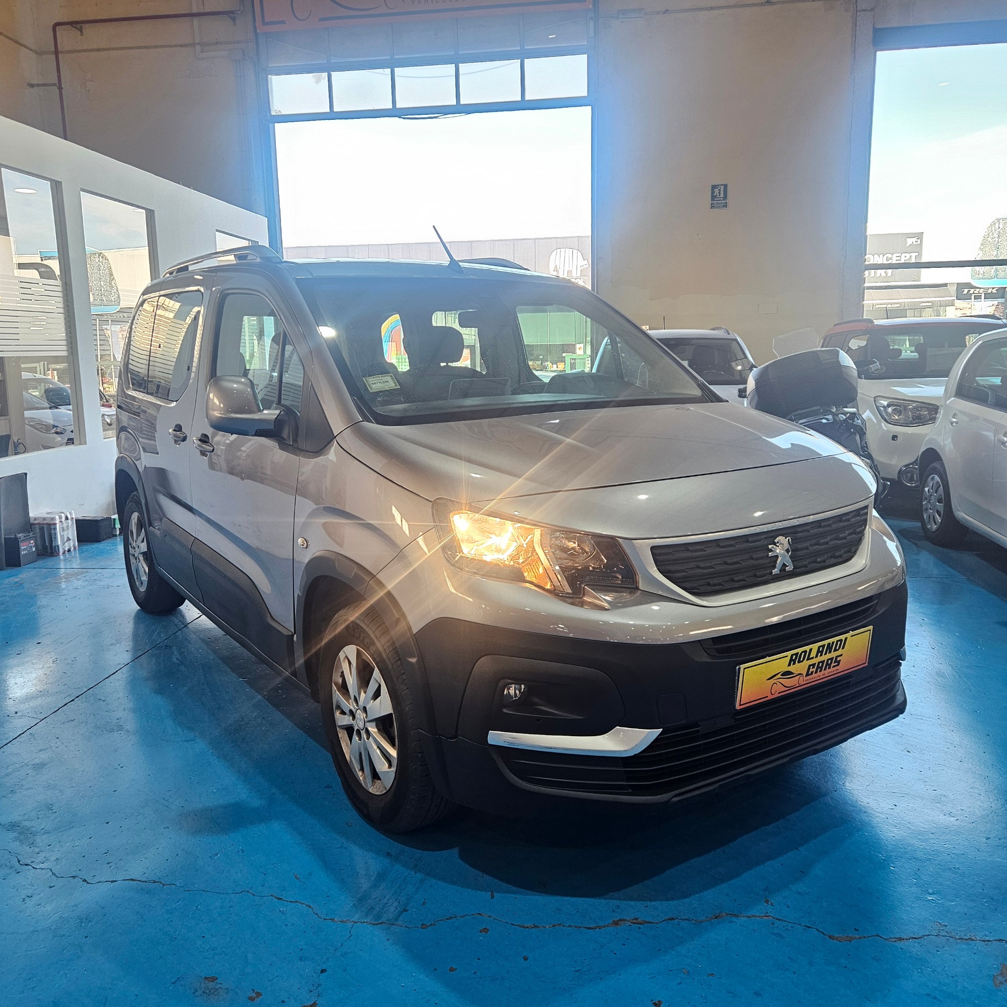 Peugeot Rifter - 2