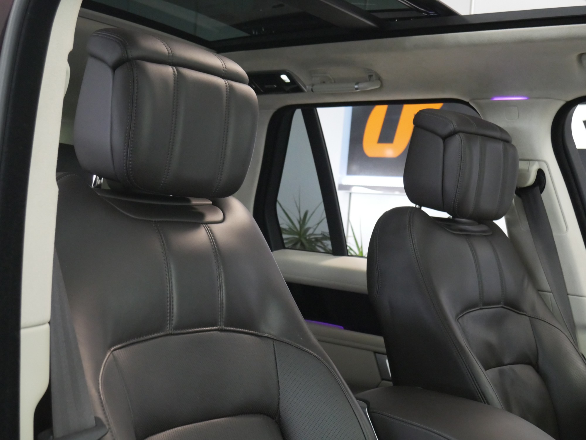 LANDROVER RANGE ROVER