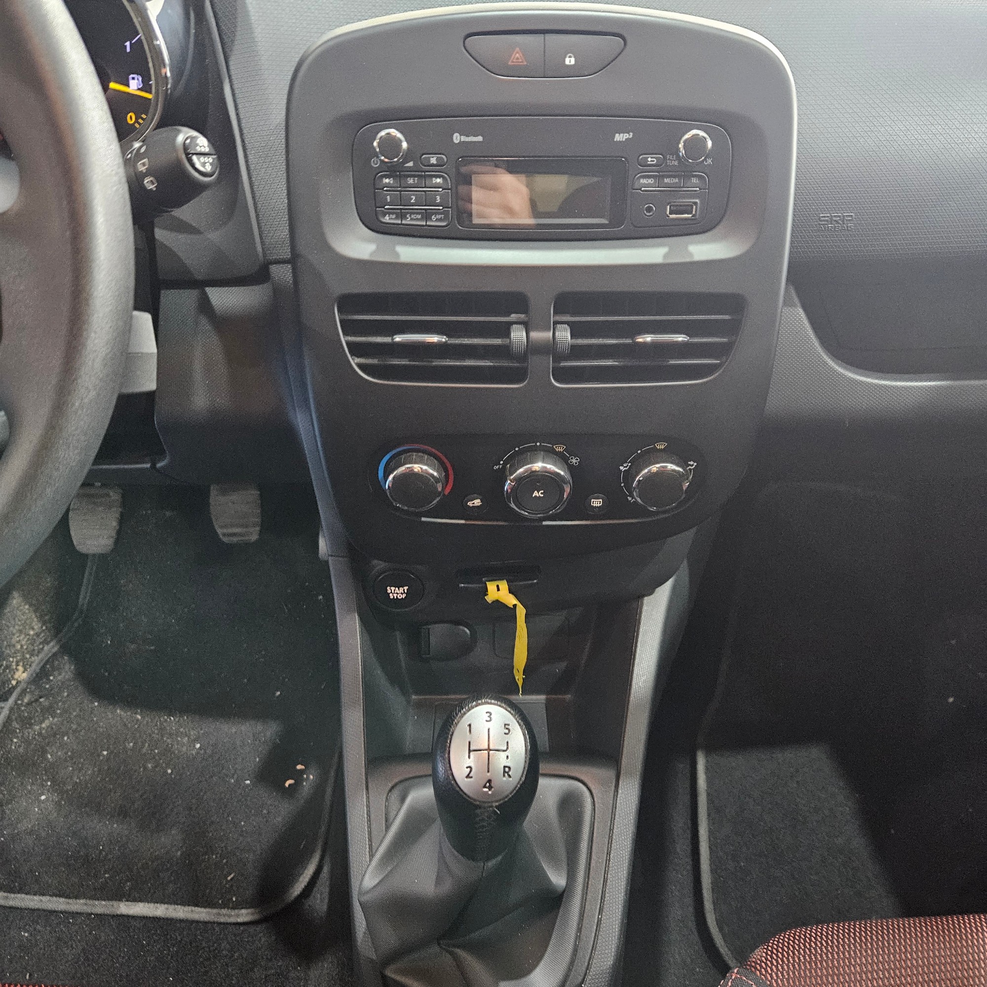 Renault Clio III - 15