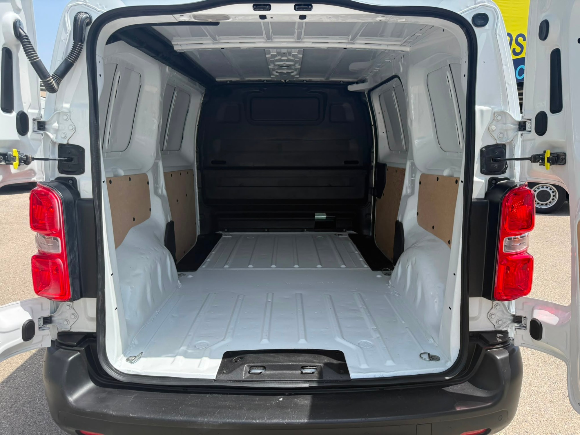 Imatge del vehicle 7
