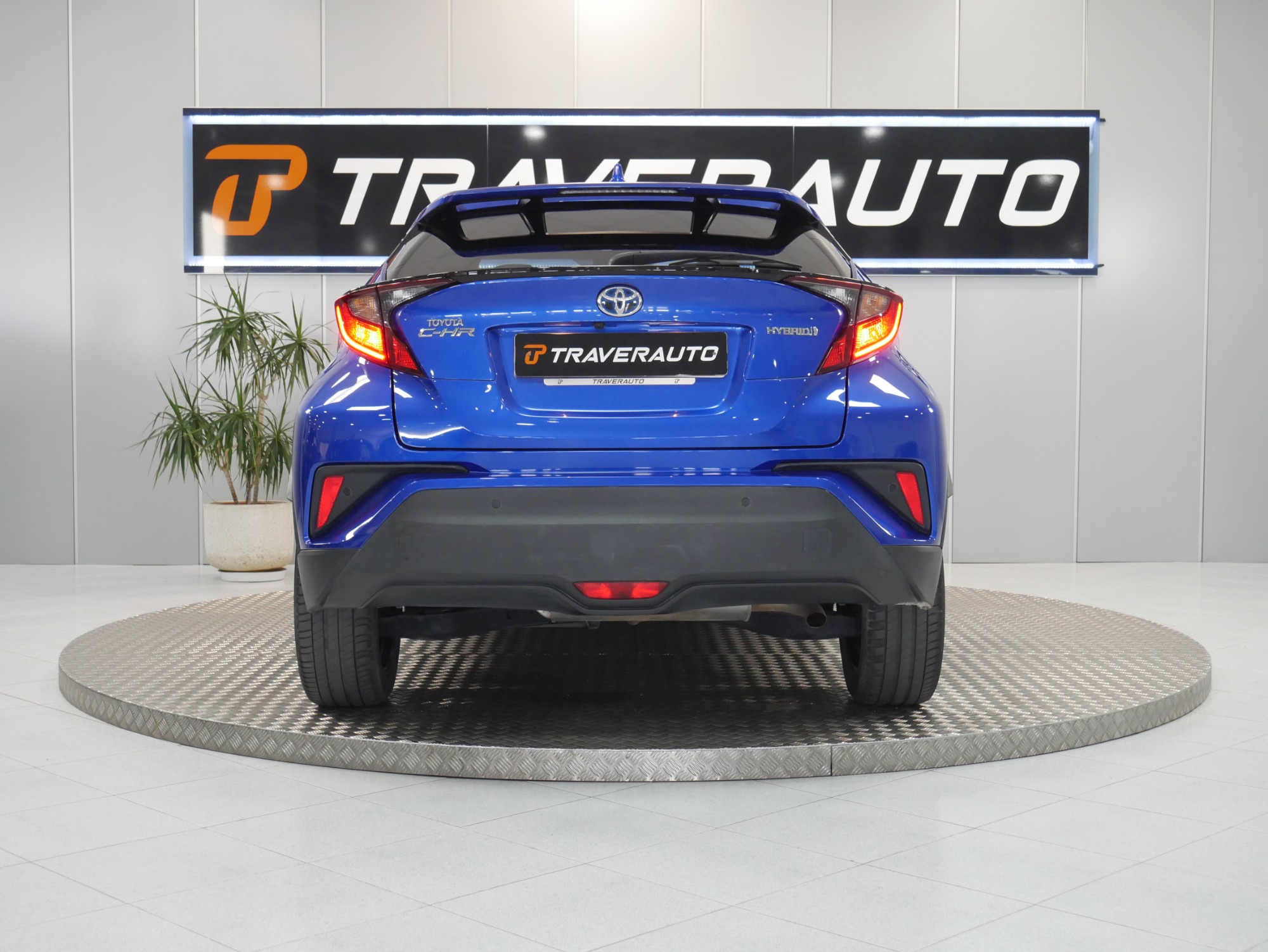 toyota chr