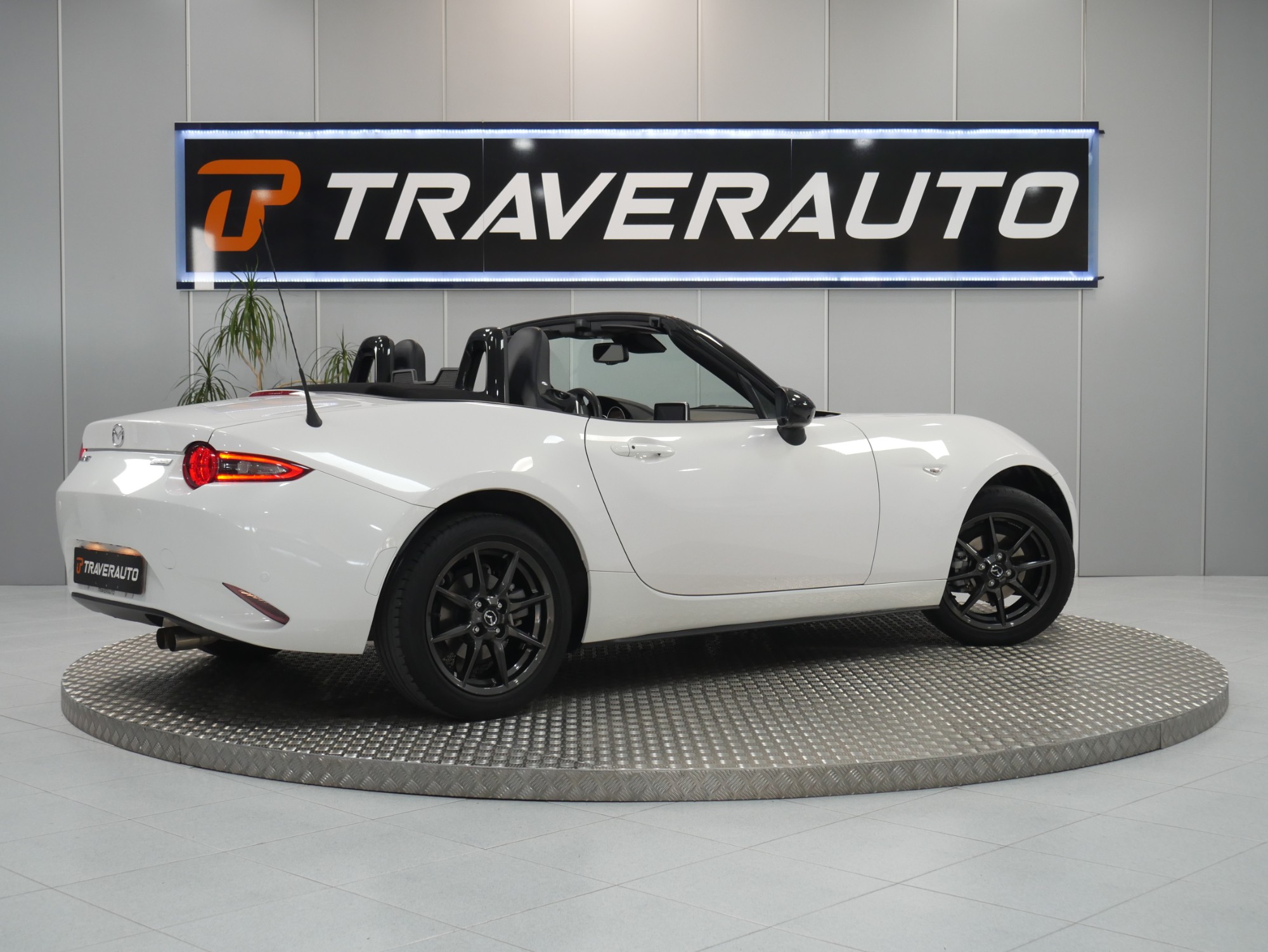 mazda mx5