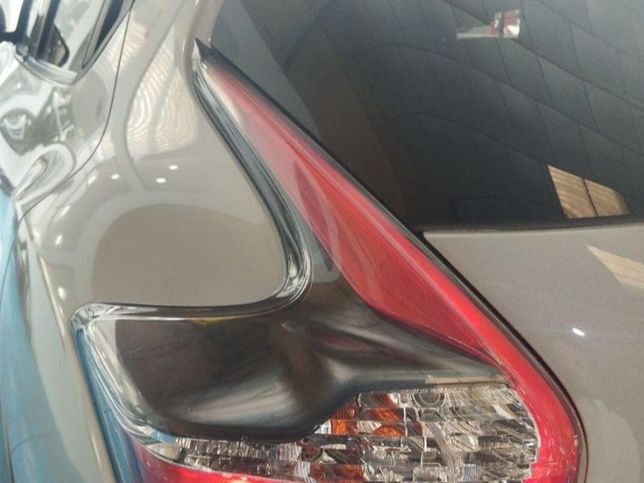 Nissan JUKE - 23