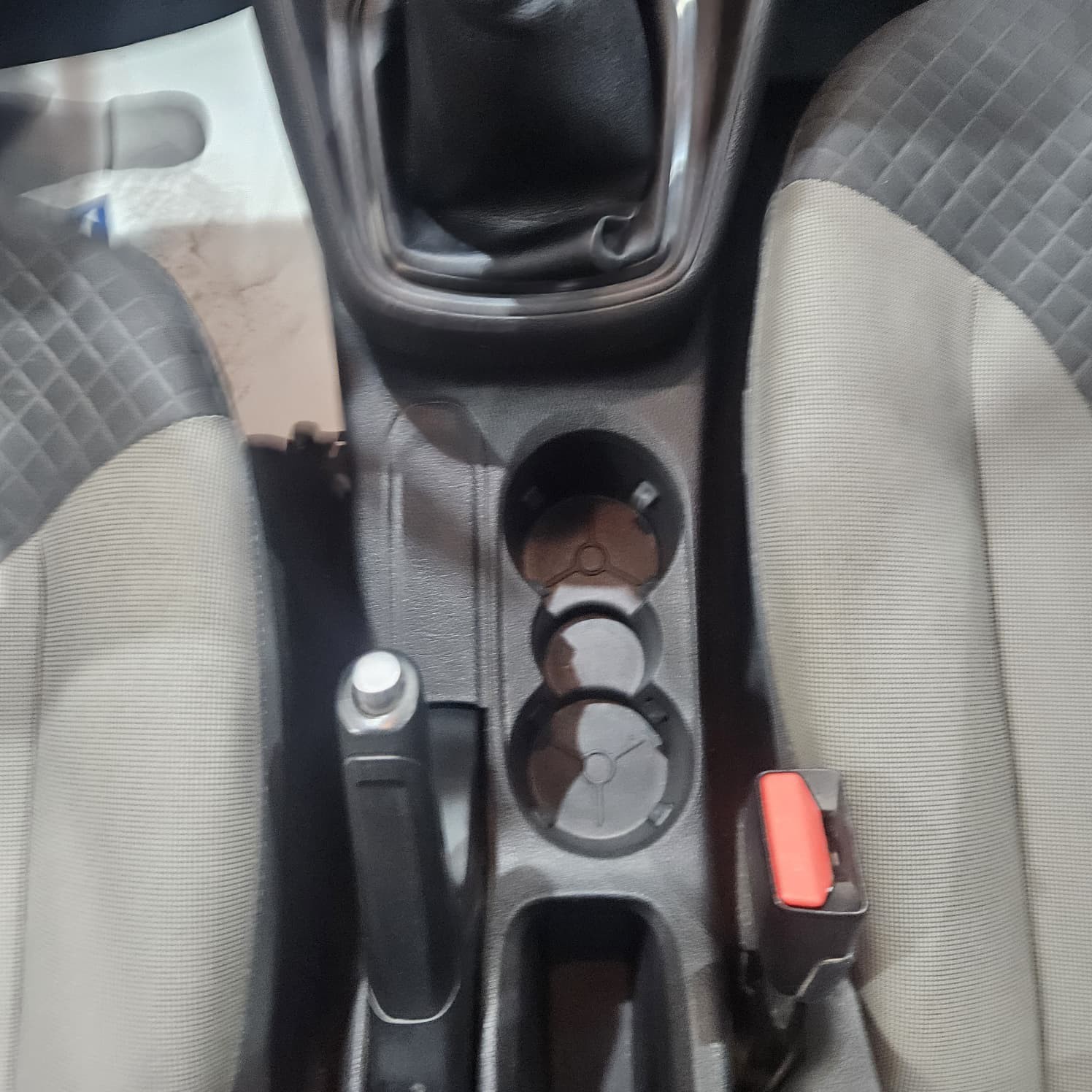 Ford Tourneo Courier - 18