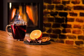 自宅で簡単に作れる！Vin Chaud(ホットワイン)のすすめ