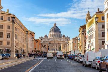 ローマ空港からタクシーで快適移動！基本情報から料金・サービスまで徹底解説