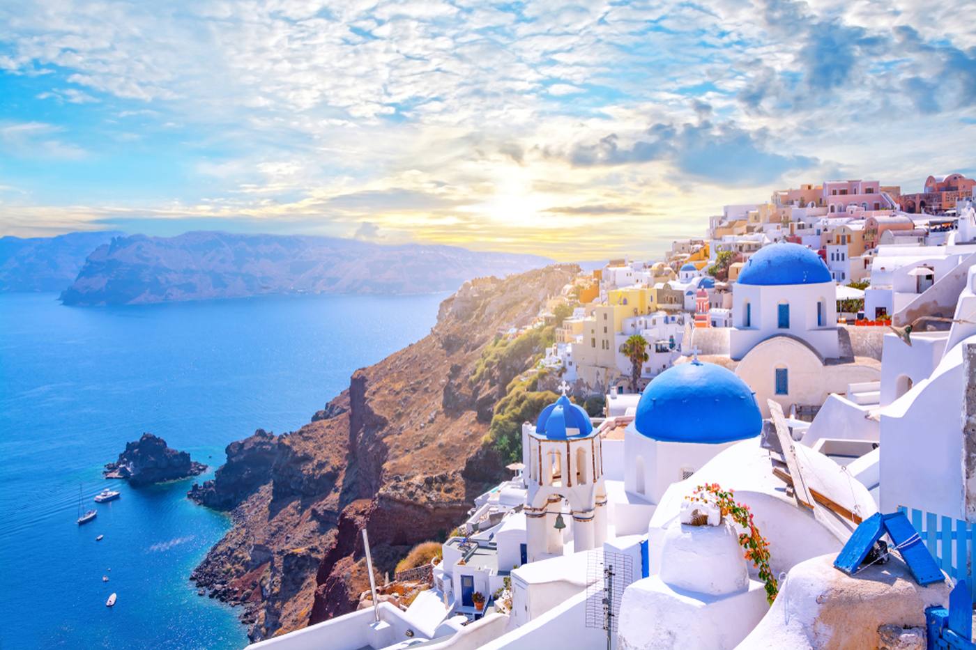 【ギリシャ在住者が直伝！】サントリーニ島 基本情報｜憧れの青と白のコントラストの世界へ image