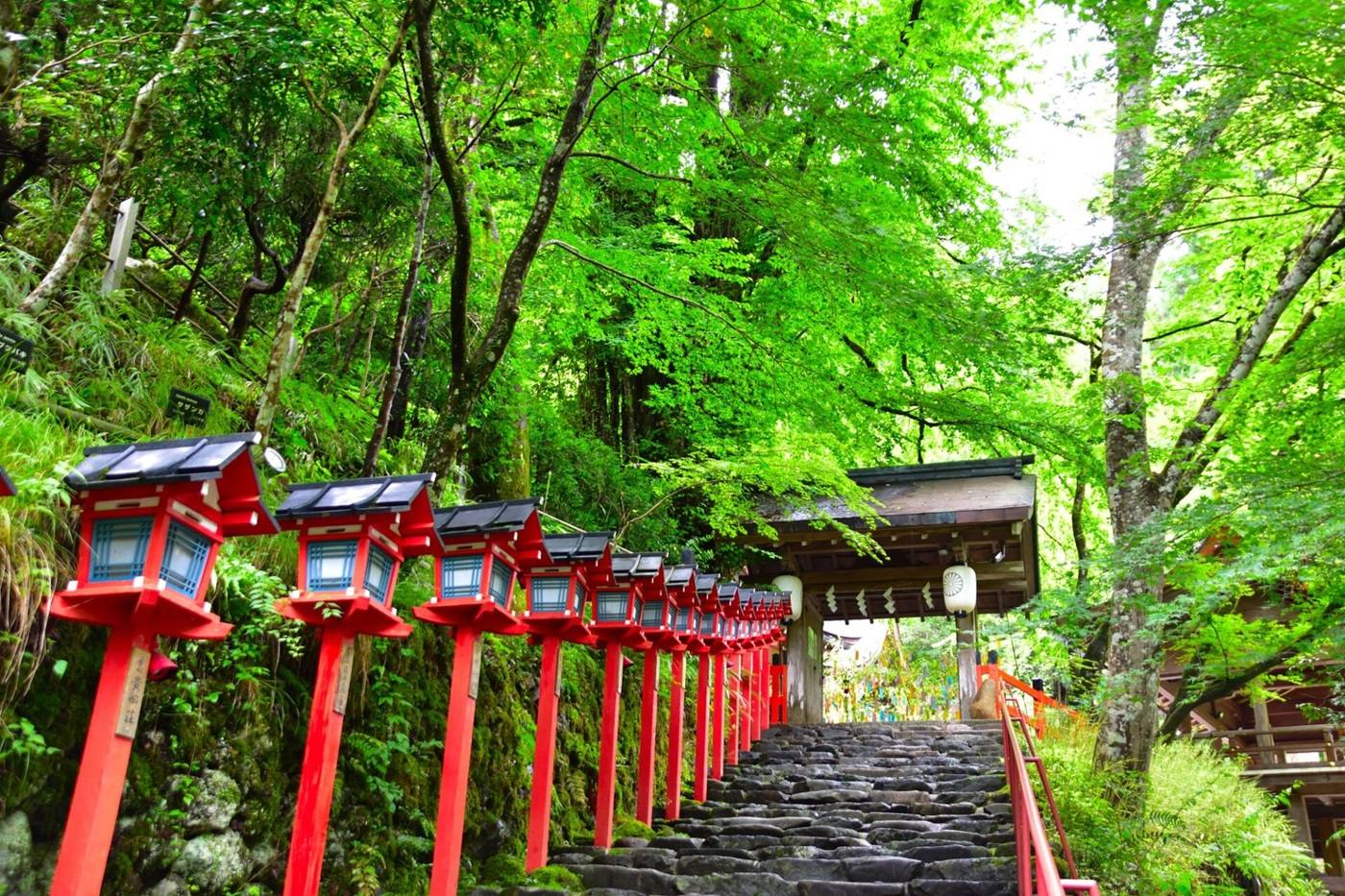 京都駅から貴船神社へのアクセスと見どころ！神秘を巡る旅の完全ガイド image