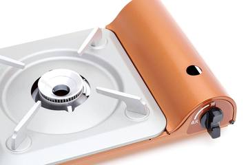 手軽さが人気！アウトドアにオススメのカセットコンロ3選