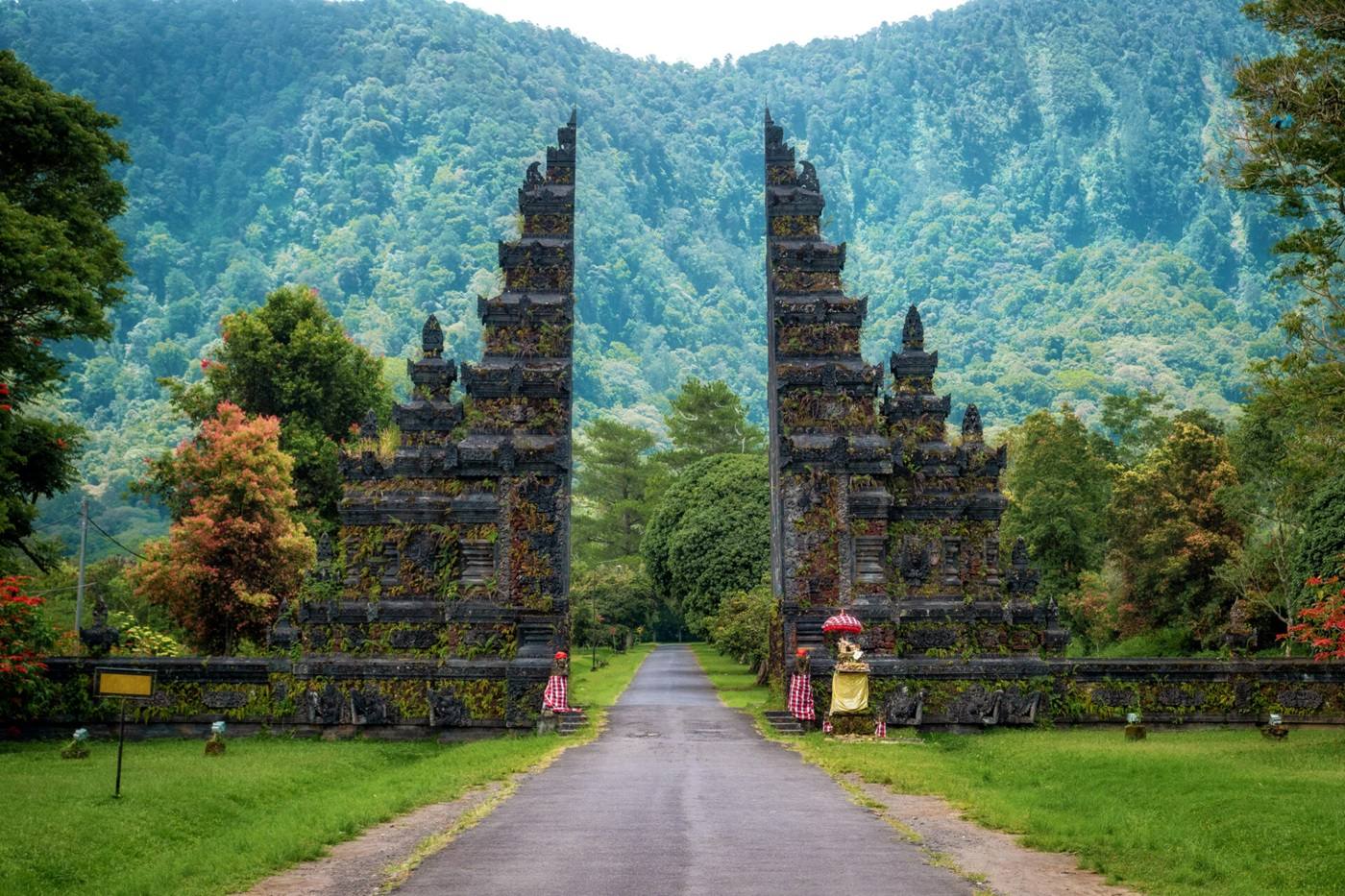 インドネシア観光のおすすめスポット9選！バリ島からジャワ島の秘宝まで image