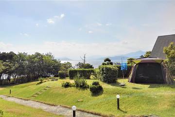 おしゃれしながら虫対策も！キャンプのときの服装は？