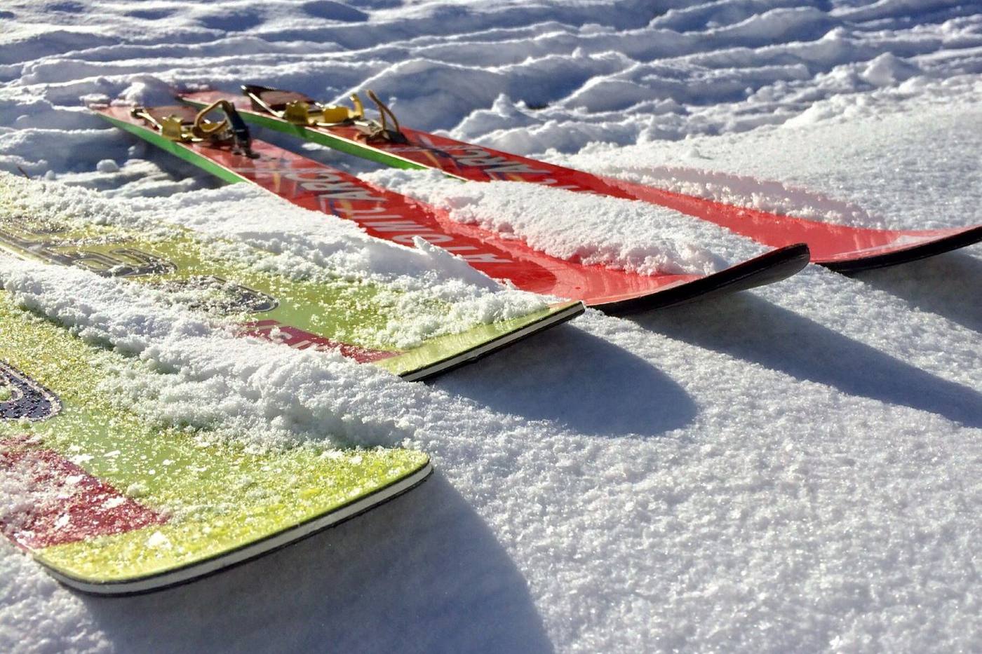 スキーを楽しむためにしておきたい！滑る前後のメンテナンスの方法 image