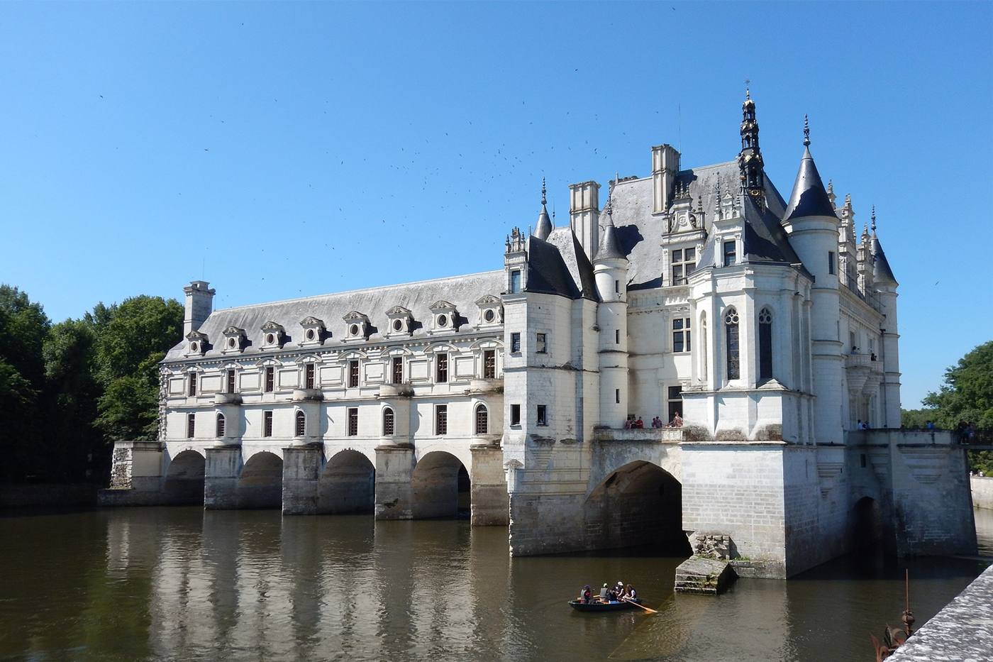 【フランス】ロワール川流域の古城巡りに便利な街トゥール | おすすめの古城も紹介 image