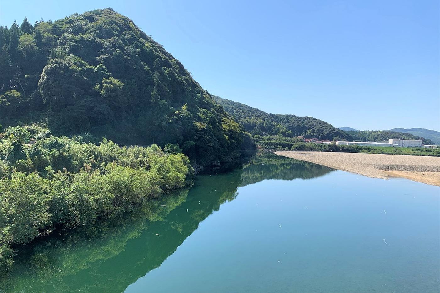 映画『高津川』の舞台 魅力あふれる益田エリアでロケ地巡りと春を探す旅へ image