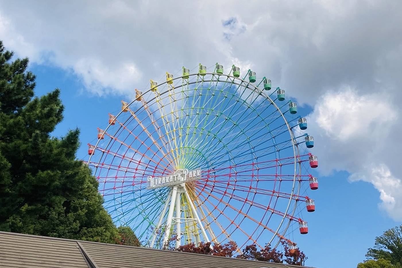 季節のイベント盛りだくさん！大阪のレトロ遊園地「ひらパー」の魅力 image