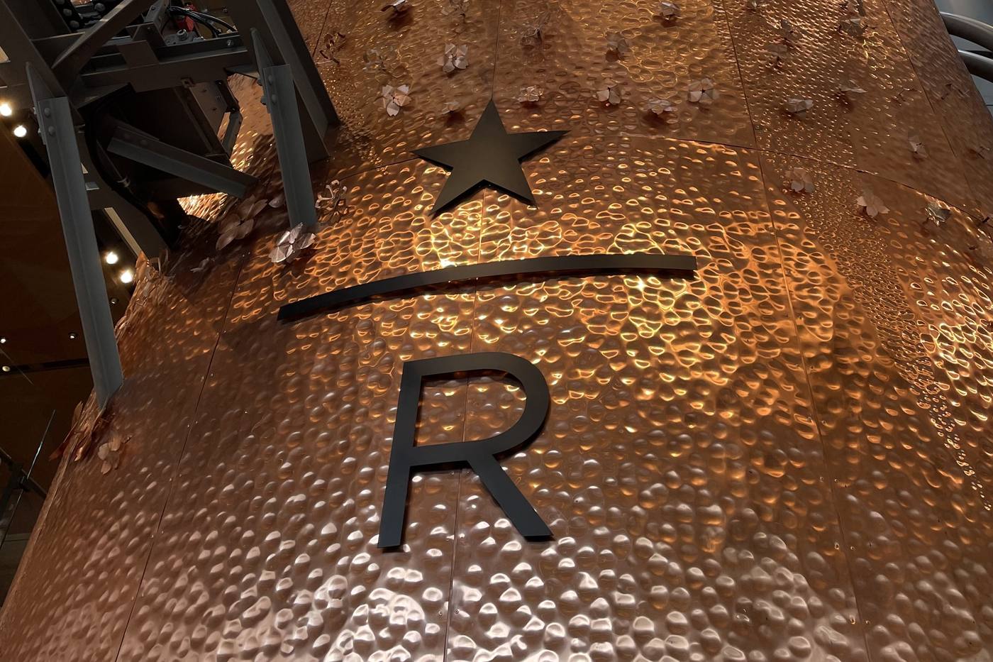 まるでスタバのテーマパーク！STARBUCKS RESERVE ROASTERY TOKYOの見どころ image