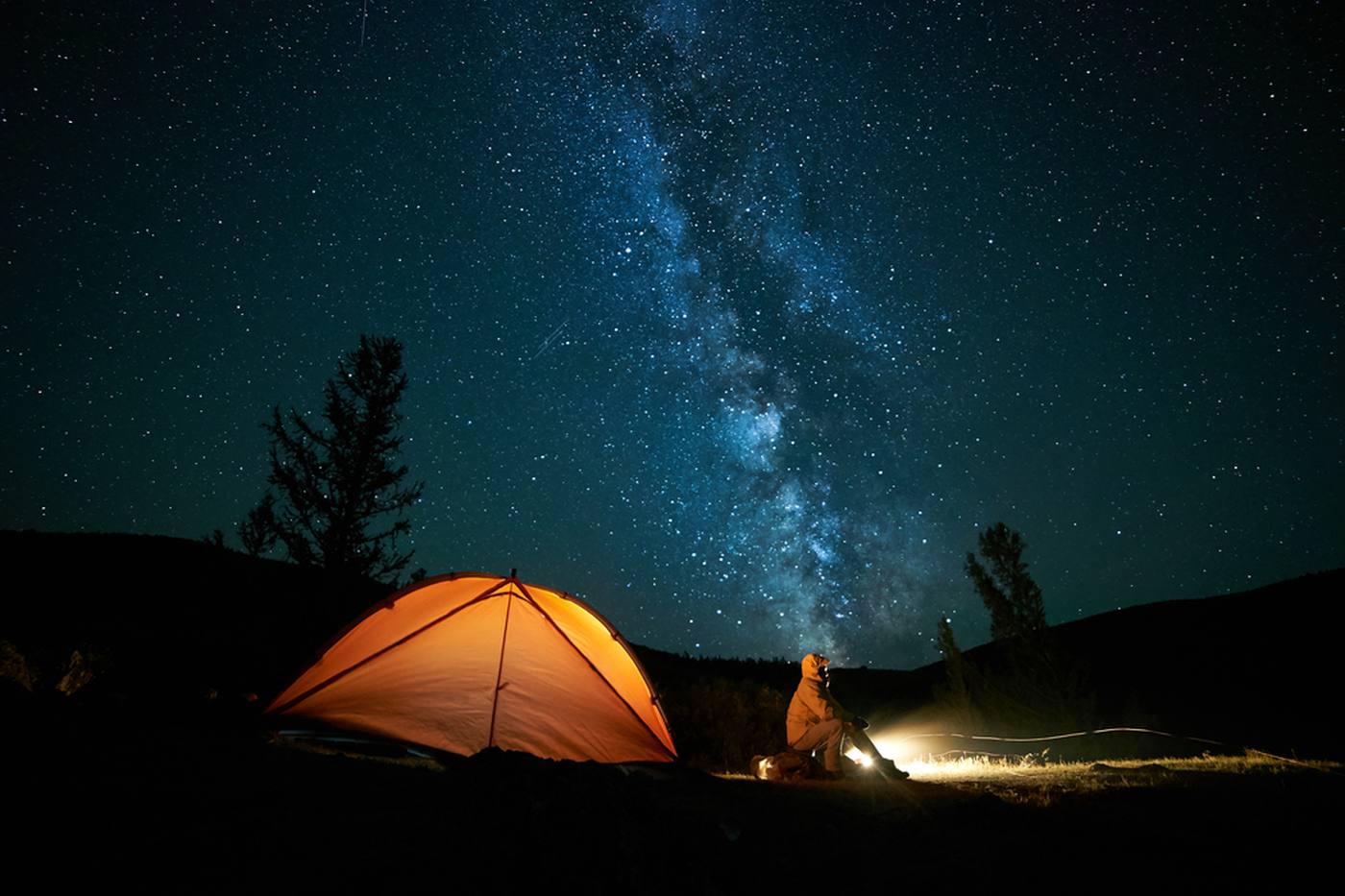 【ソロキャンプで世界へ！】自分だけの特別な時間を過ごすソロキャンプ｜コツや注意点をご紹介 image
