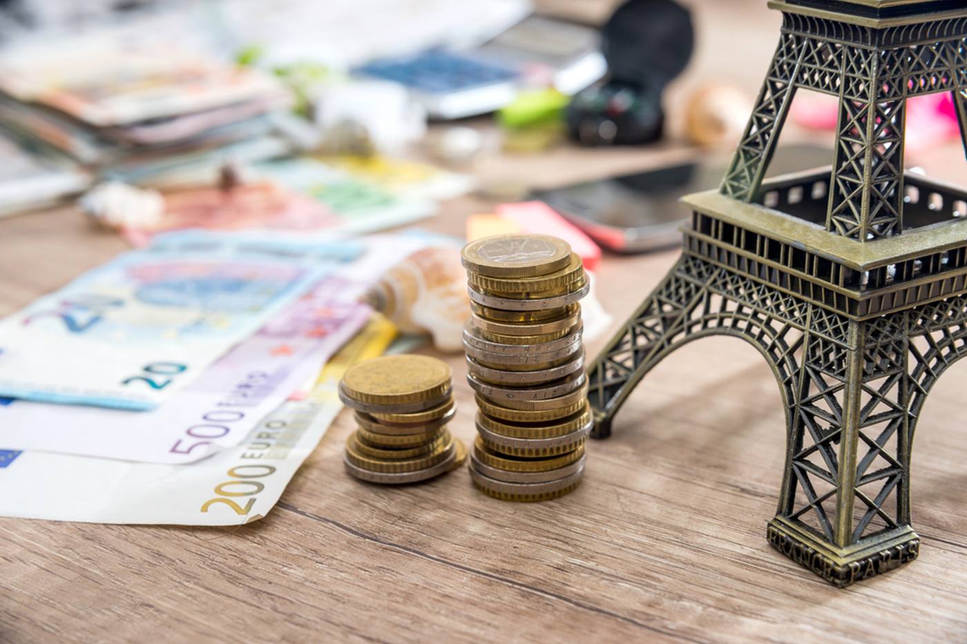 【フランス】パリの物価は高い？気になる宿代・交通費・食費などを徹底解説 image