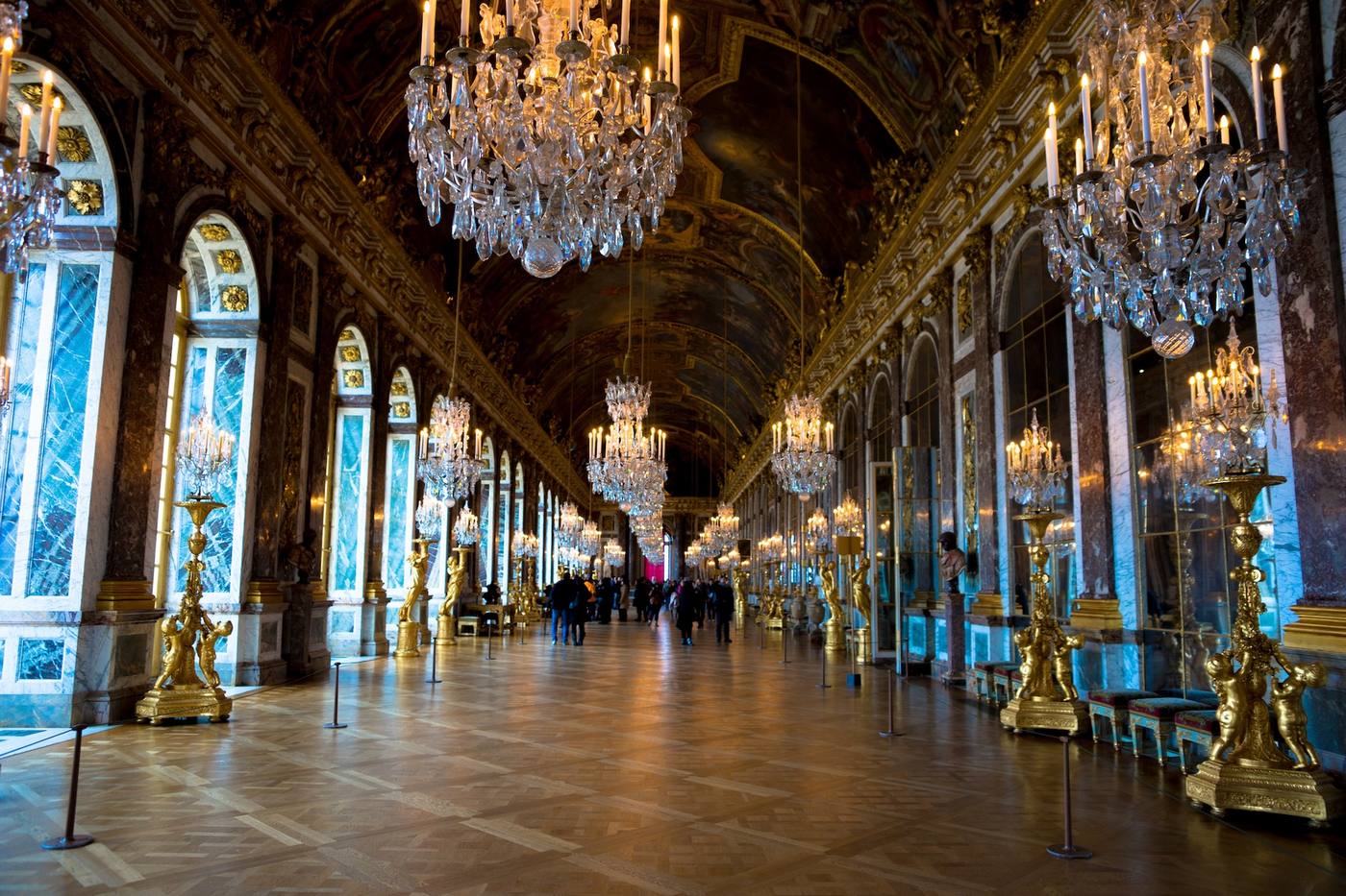 ヴェルサイユ宮殿への行き方完全ガイド｜パリからのアクセスとスムーズな訪問準備 image