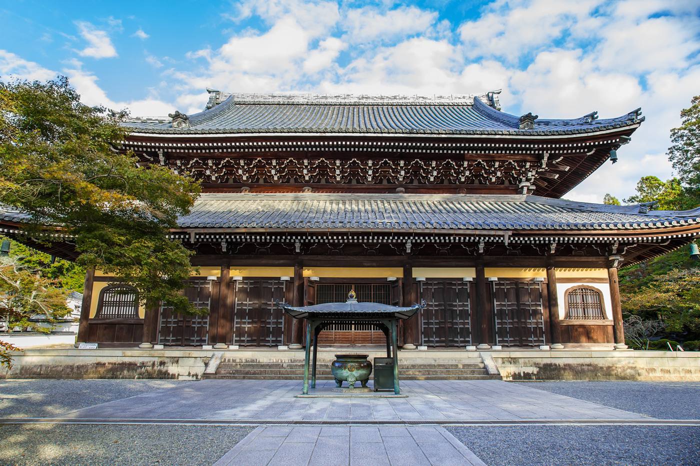 四季折々の魅力あふれる南禅寺！観光情報と周辺スポットをご紹介 image