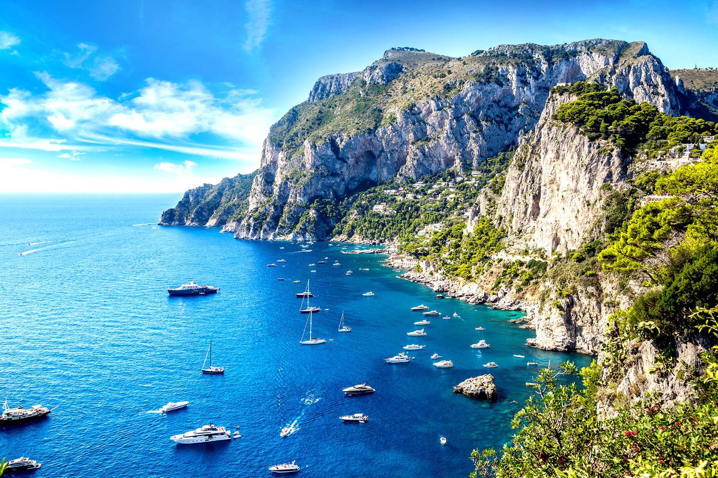 カプリ島で南イタリアを堪能！青の洞窟など名所＆ホテル＆グルメ情報 image