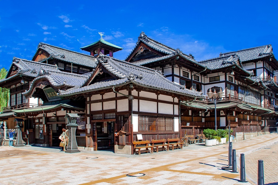 shikoku island tourist