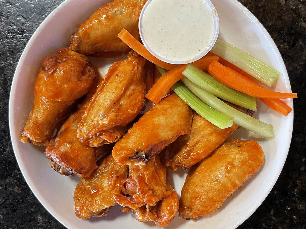 Buffalo Wings · 8 pcs