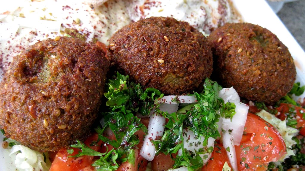 Falafel Plate 5kpl with 1/2 Bread