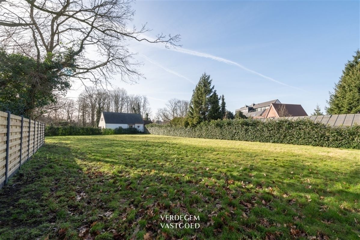 Uniek wonen in parktuin, bouwgrond van 1570m²