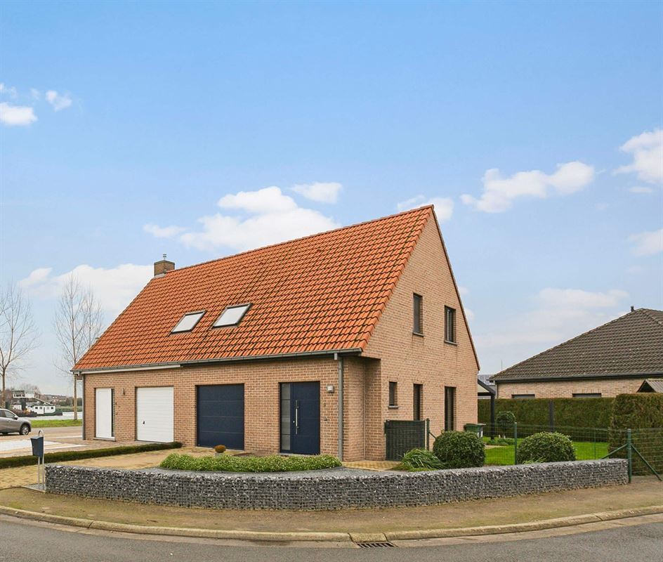 Mooie recente woning met tuin én garage op rustige ligging