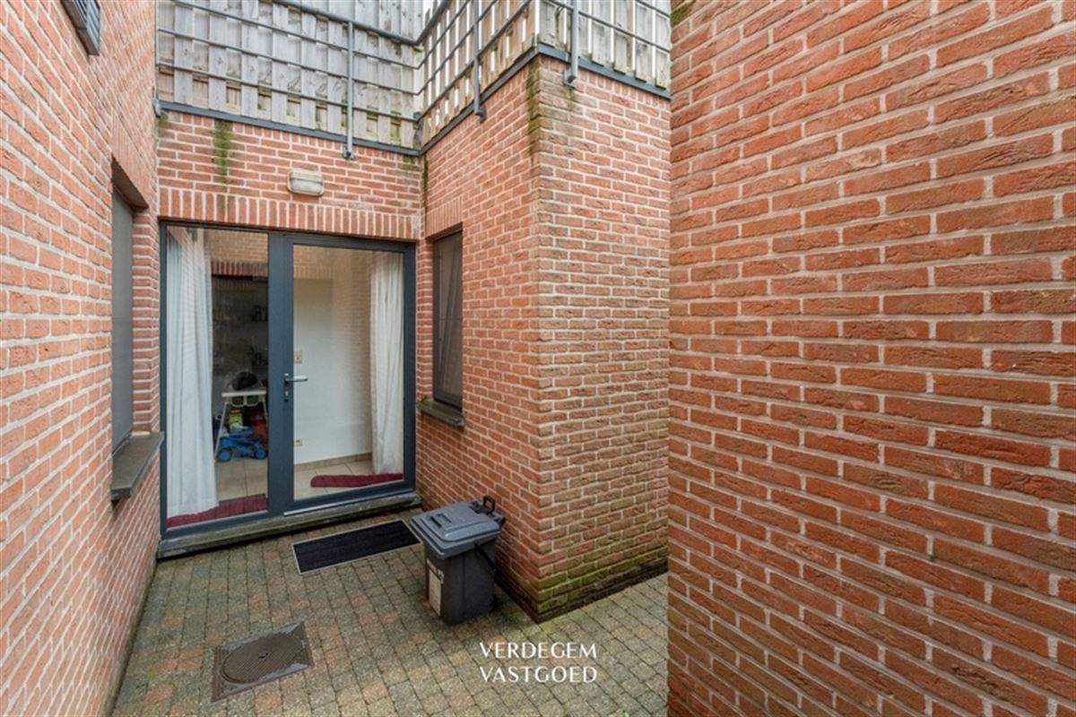 Interessante opbrengsteigendom van 4 verhuurde appartementen in Sinaai-Waas