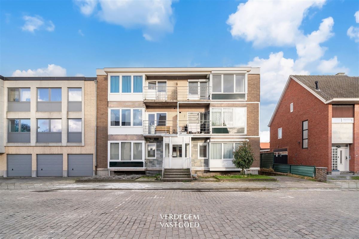 Instapklaar appartement met 2 slpk, garage en kelderberging