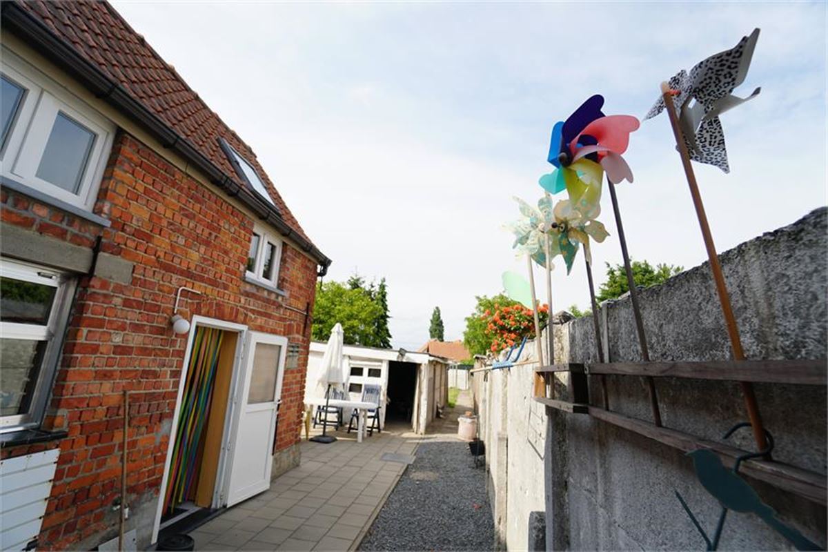 huis met veel mogelijkheden, tuin, rustige ligging in Evergem-Sleidinge