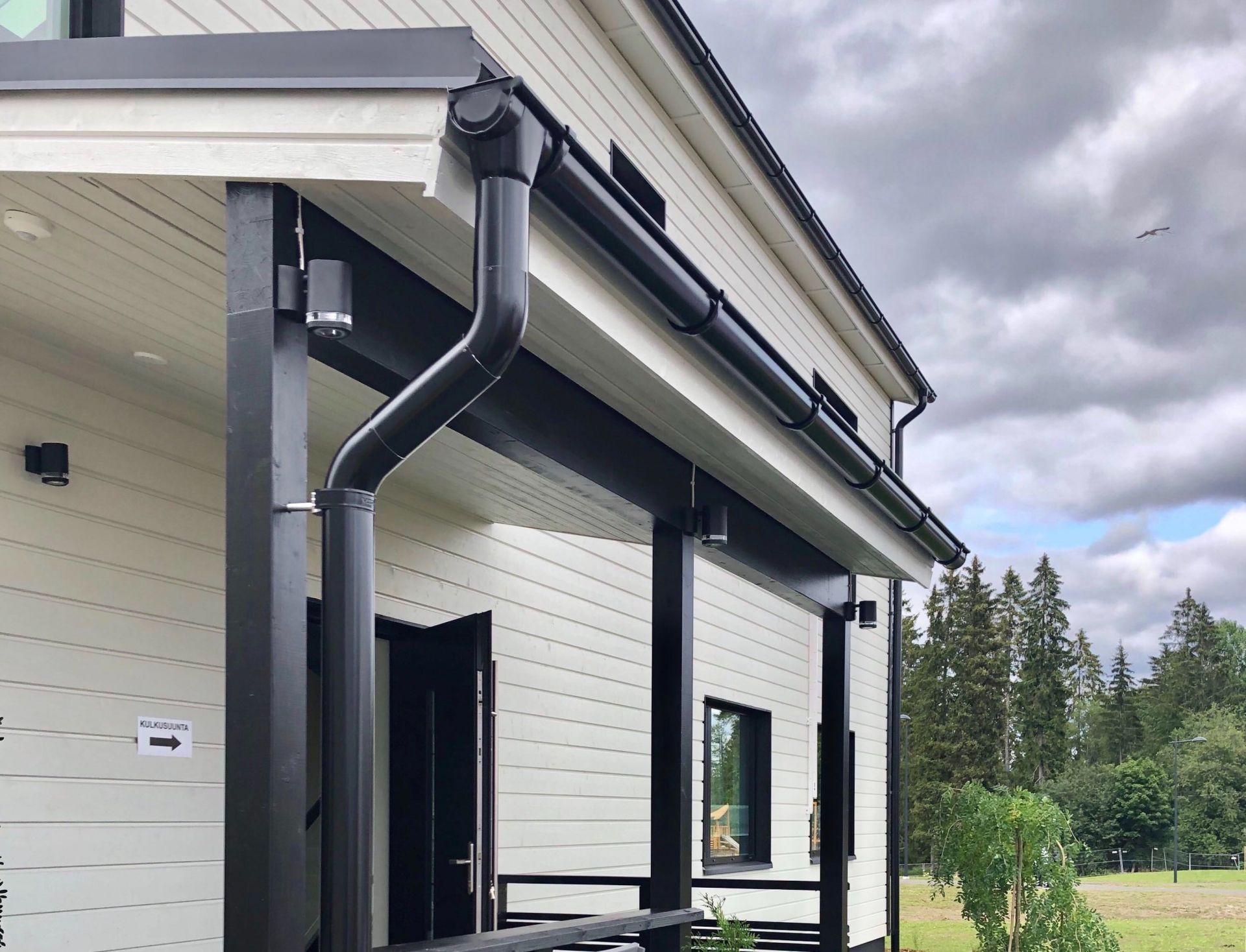 Gutters with up to 60 years warranty | Vesivek