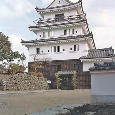 平戸城