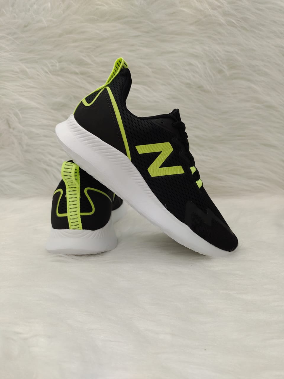 Tenis Masculino New Balance Ref:MRYVLCZ1