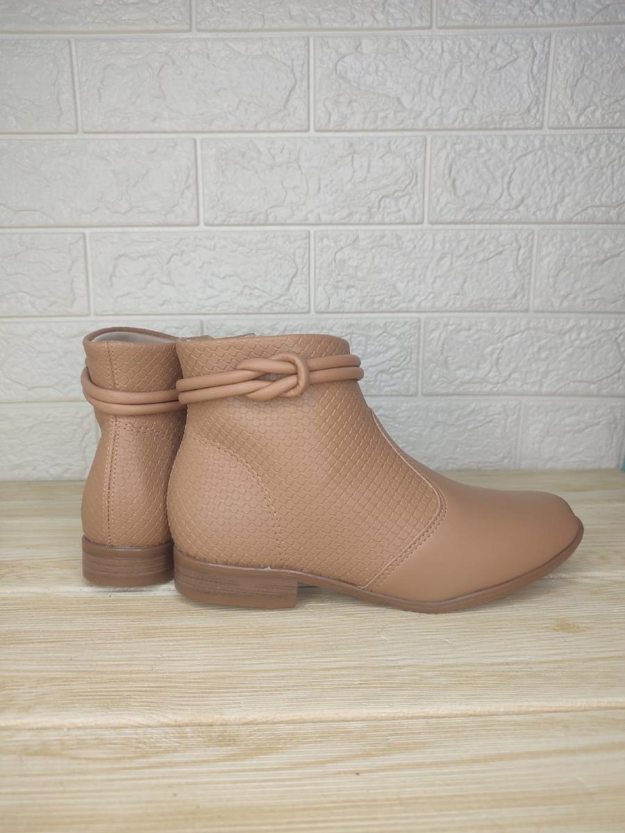 Bota Feminino Moleca C/c Ref:5335.110