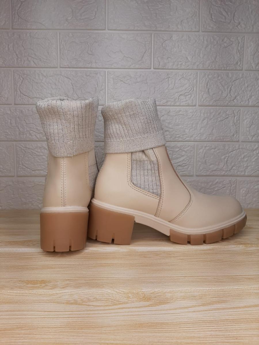 Bota Feminino Moleca C/c Ref:5338.101