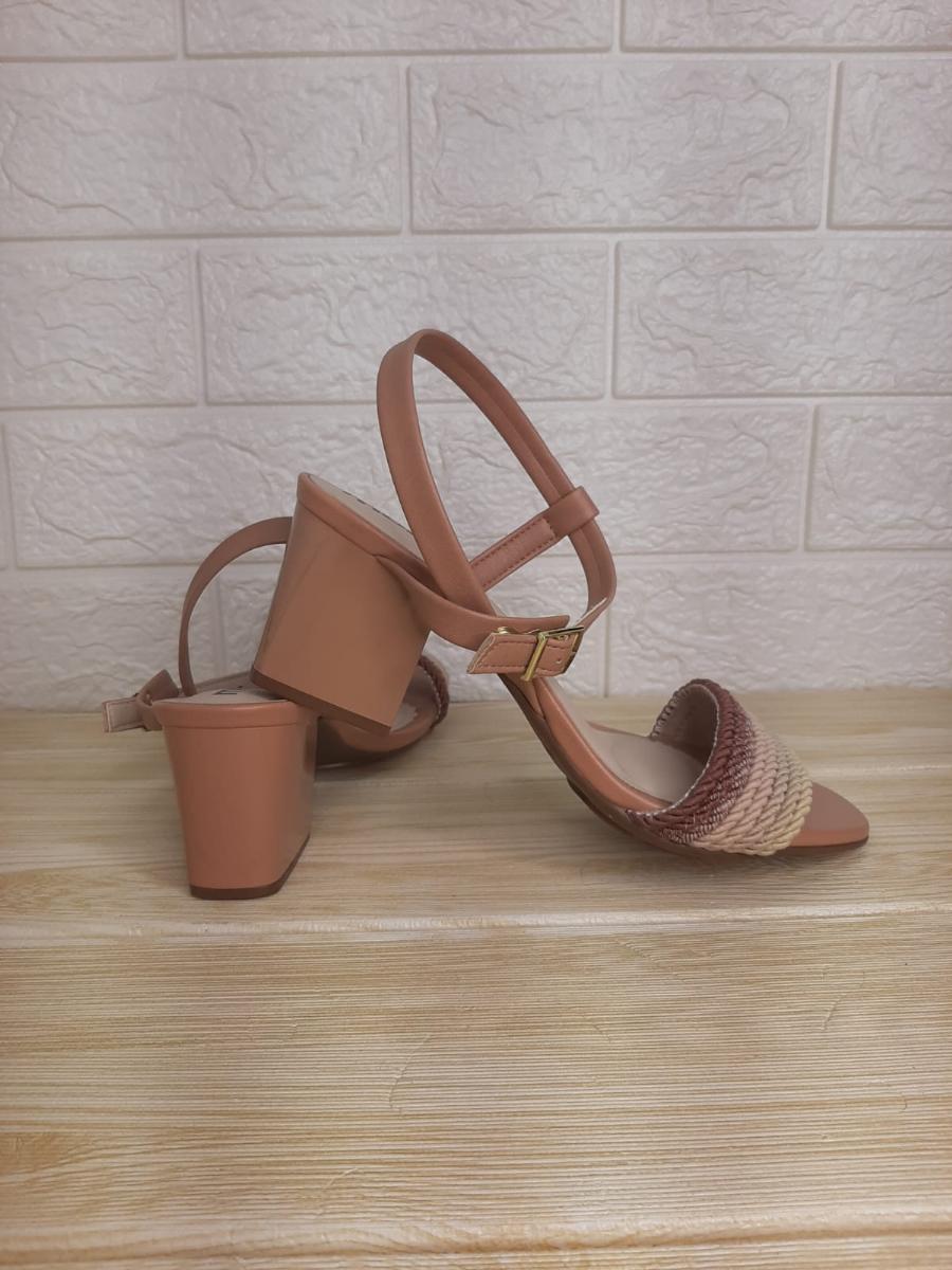 Sandalia Feminino Moleca Ref:5453.206