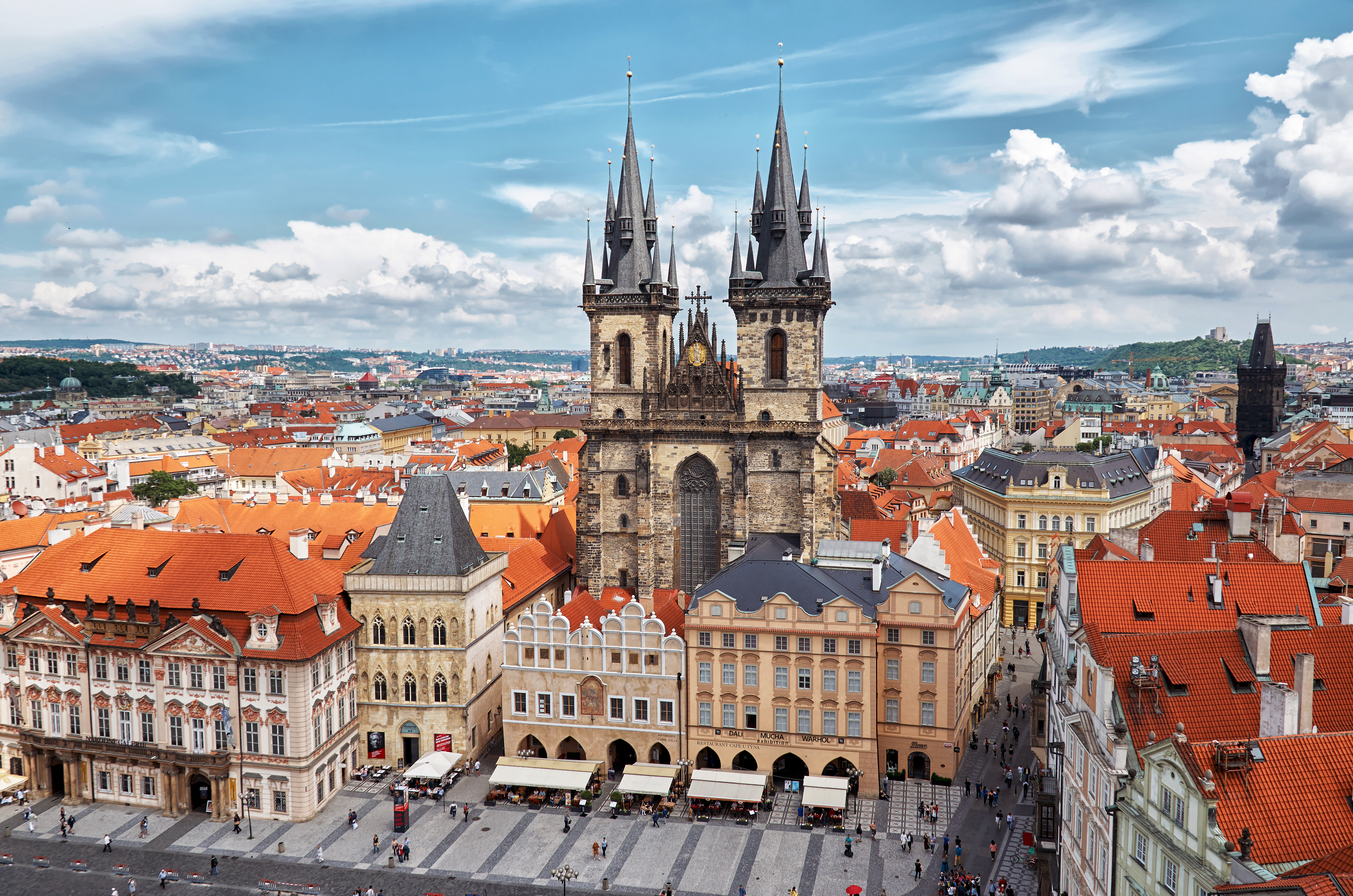 Чехия века. Прага XIV века. 13-14 Век Пражские храмы. Прага сердце империи. Prague Towers Praha 13.