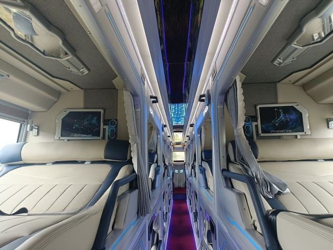 Xe Xuân Tráng Limousine Nội thất Limousine 24 phòng