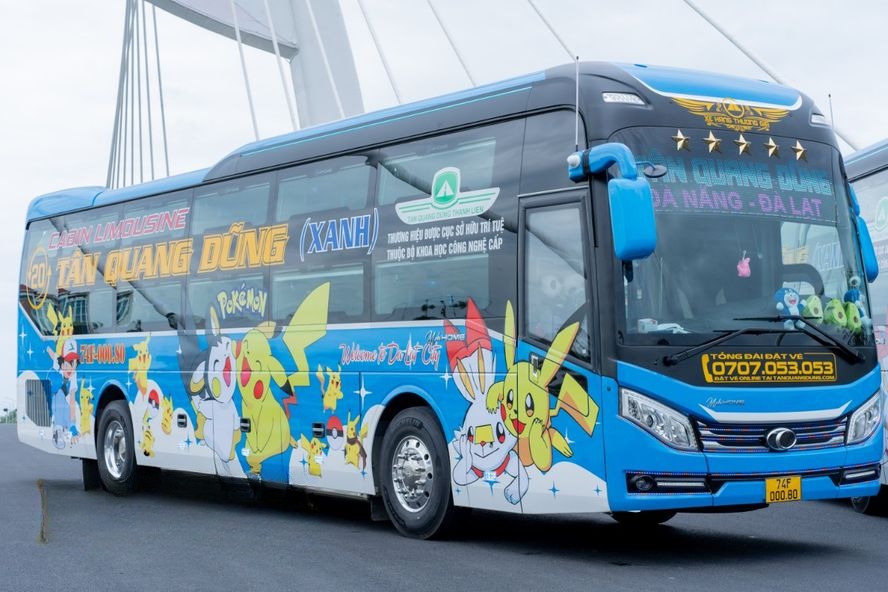 Xe Tân Quang Dũng Mặt trước xe Bên hông xe 
