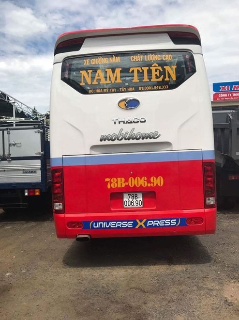Xe Nam Tiên Mặt sau xe Giường Nằm 44 chỗ